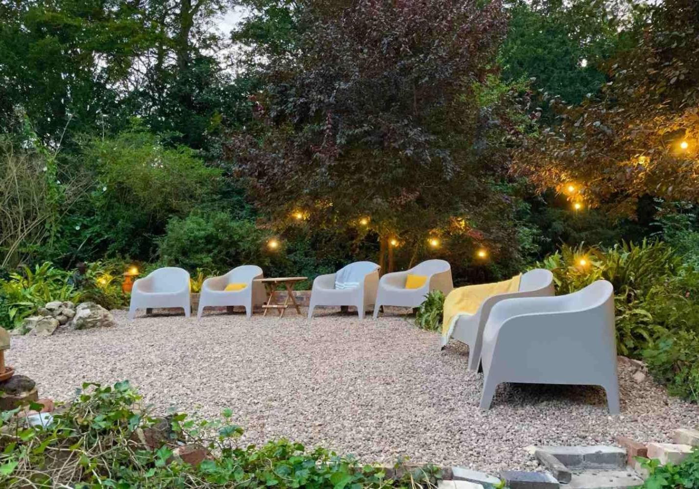 Unique & Rural Child Friendly Annexe With Large Gardens, Games & Tennis Court - Chichester Holiday Properties Esterno foto