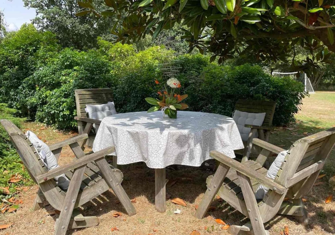 Unique & Rural Child Friendly Annexe With Large Gardens, Games & Tennis Court - Chichester Holiday Properties Esterno foto