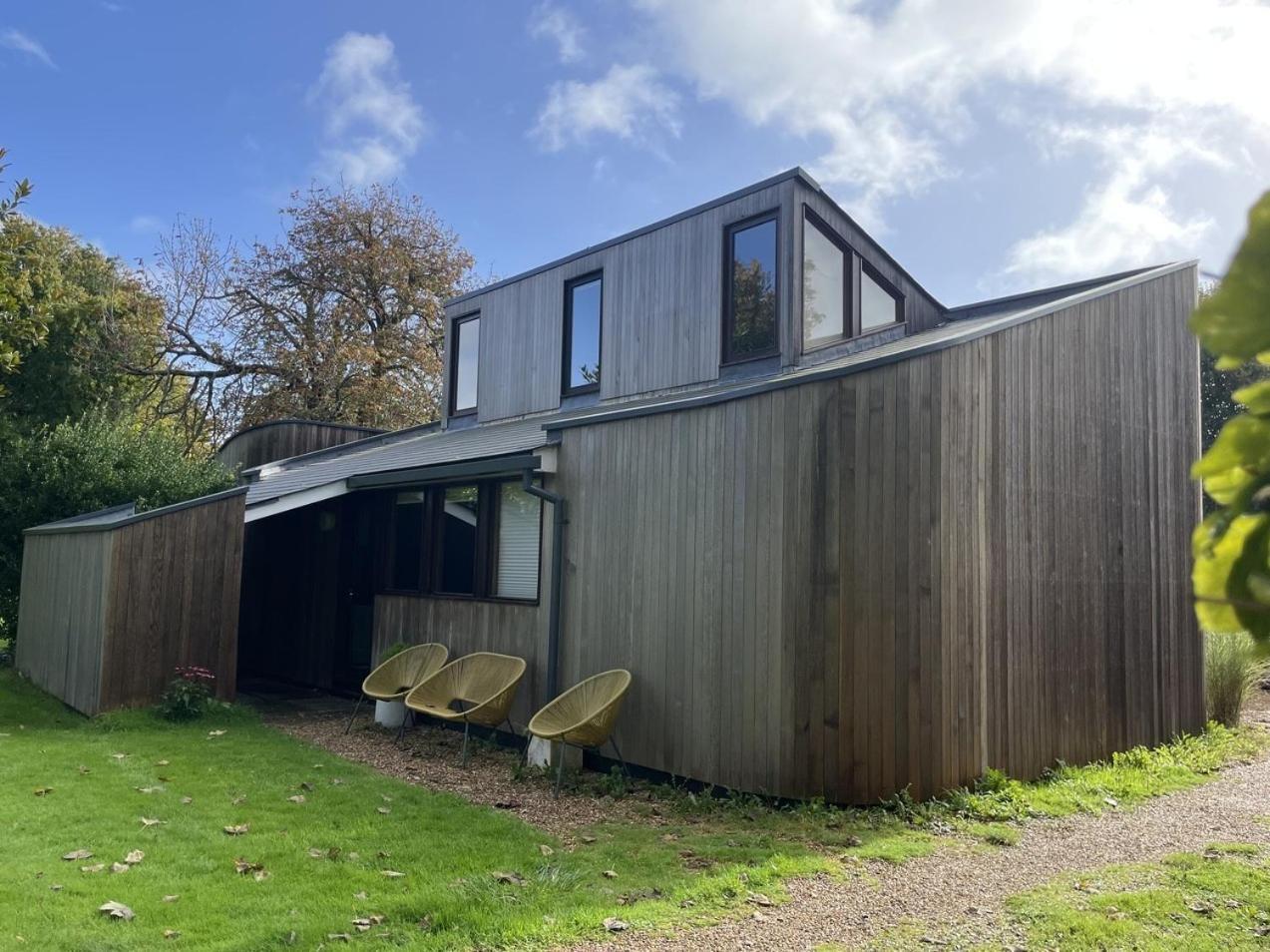 Unique & Rural Child Friendly Annexe With Large Gardens, Games & Tennis Court - Chichester Holiday Properties Esterno foto