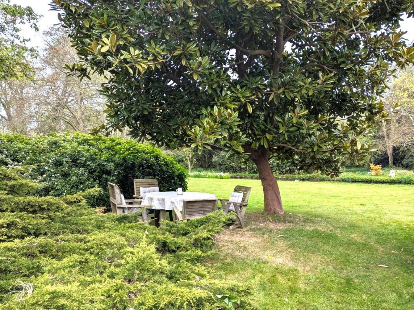 Unique & Rural Child Friendly Annexe With Large Gardens, Games & Tennis Court - Chichester Holiday Properties Esterno foto
