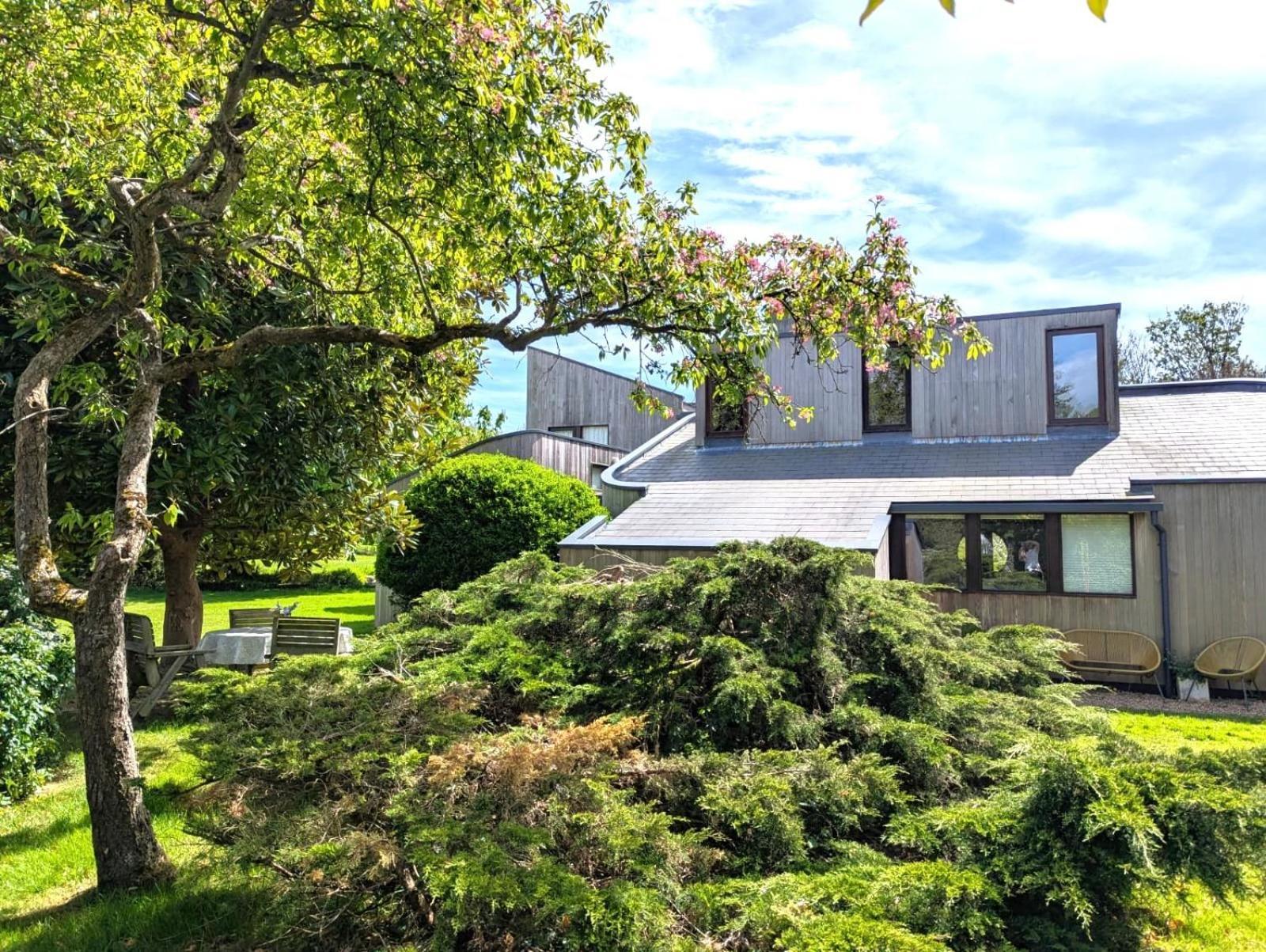 Unique & Rural Child Friendly Annexe With Large Gardens, Games & Tennis Court - Chichester Holiday Properties Esterno foto