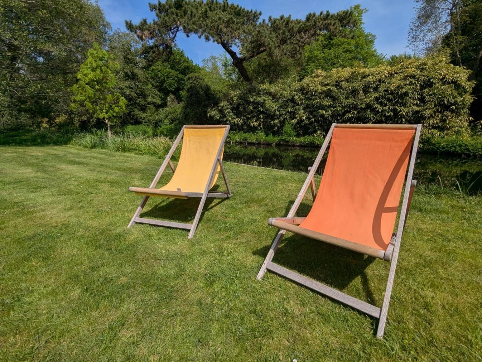 Unique & Rural Child Friendly Annexe With Large Gardens, Games & Tennis Court - Chichester Holiday Properties Esterno foto